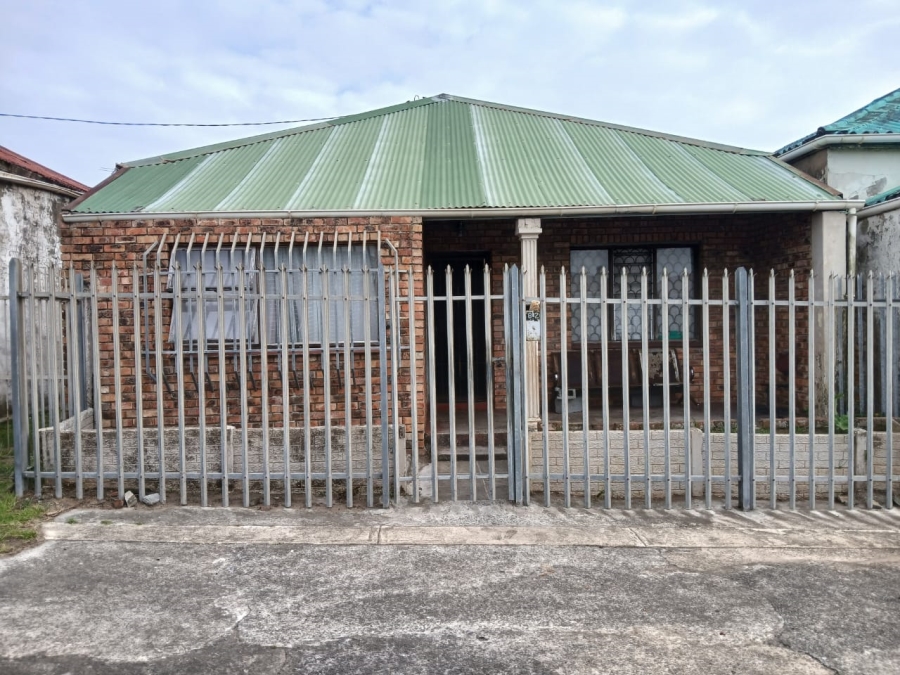 6 Bedroom Property for Sale in Quigney Eastern Cape